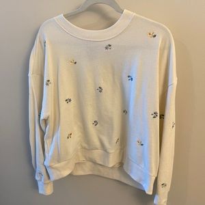 Floral embroidered sweatshirt